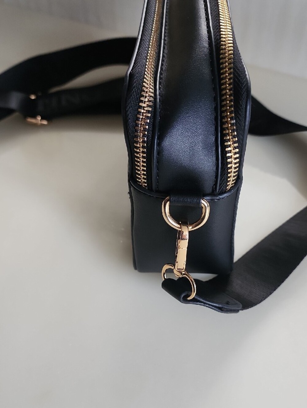 Valentino Black Crossbody Bag with Gold Hardware - Picture 4 of 12